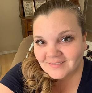 Meet your Posher, Lesley